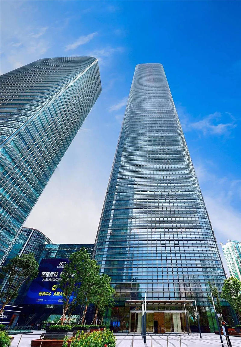 中洲控股中心超高层办公写字楼自动门,成就深圳湾区地标,西安天卓自动