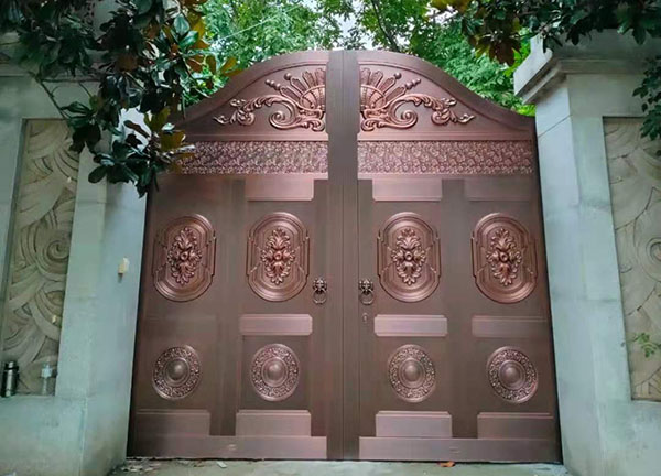 西安鄂邑区庭院铜门，大型纯铜院子大门