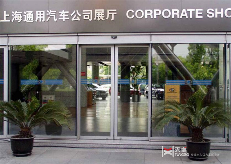 电动玻璃感应门优点，为什么要使用自动平移门