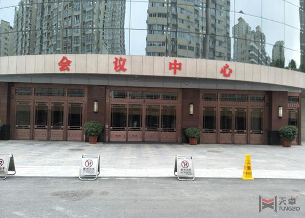 长安区政府自动铜门工程案例