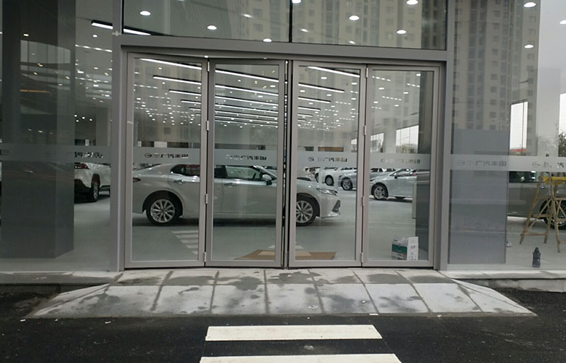 西安新丰泰汽车4S店自动门/折叠门
